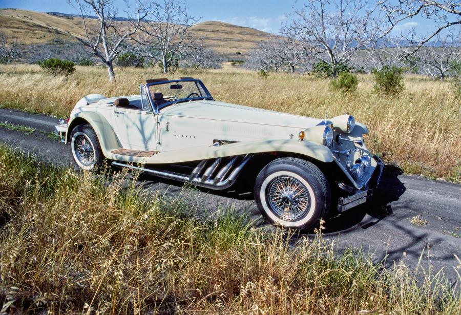  DiMora Clenet Series I Roadster 1976 года  (фото 1 из 5)